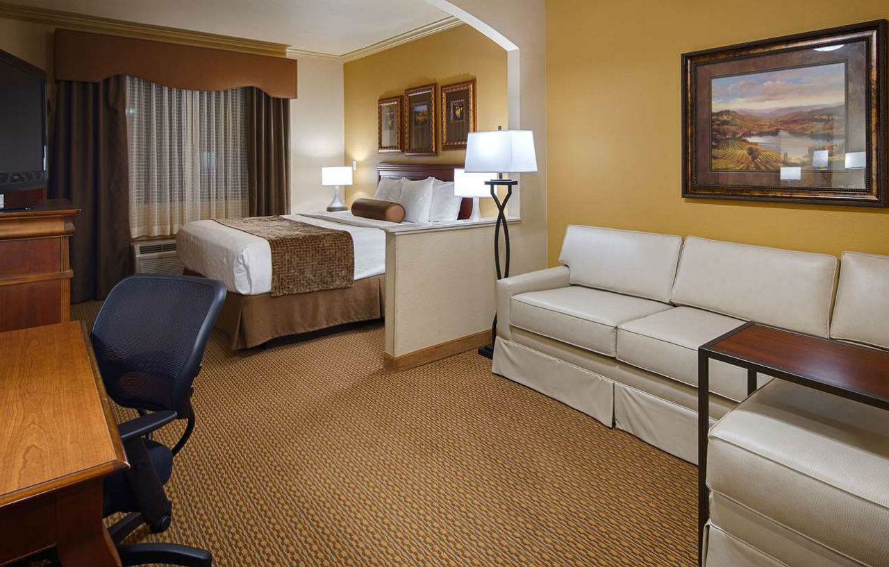 Best Western Plus Crown Colony Inn & Suites Lufkin Kültér fotó