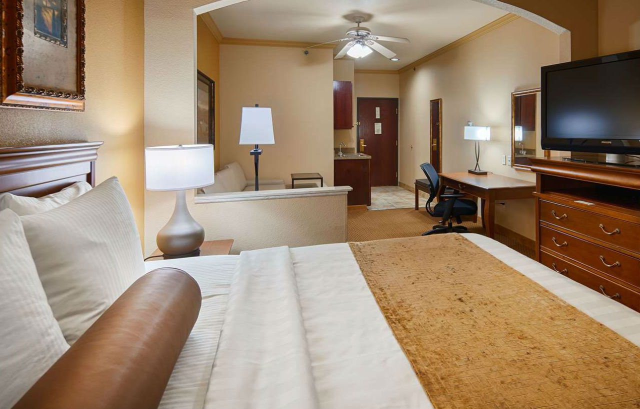 Best Western Plus Crown Colony Inn & Suites Lufkin Kültér fotó